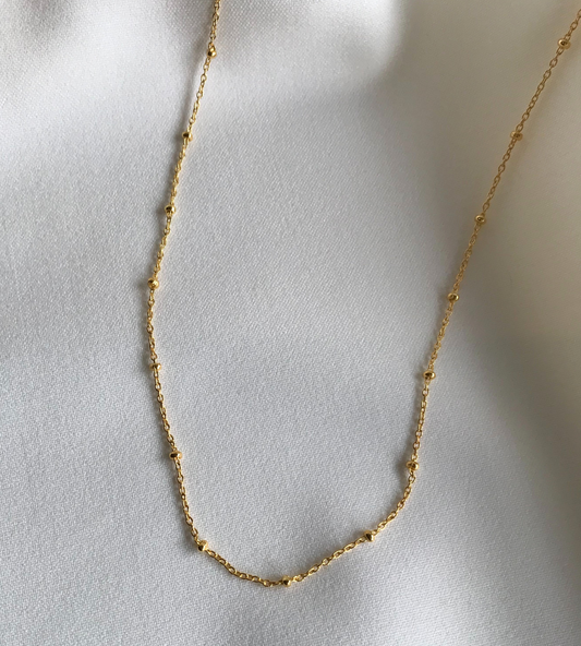 Fio Bolinhas Dourado